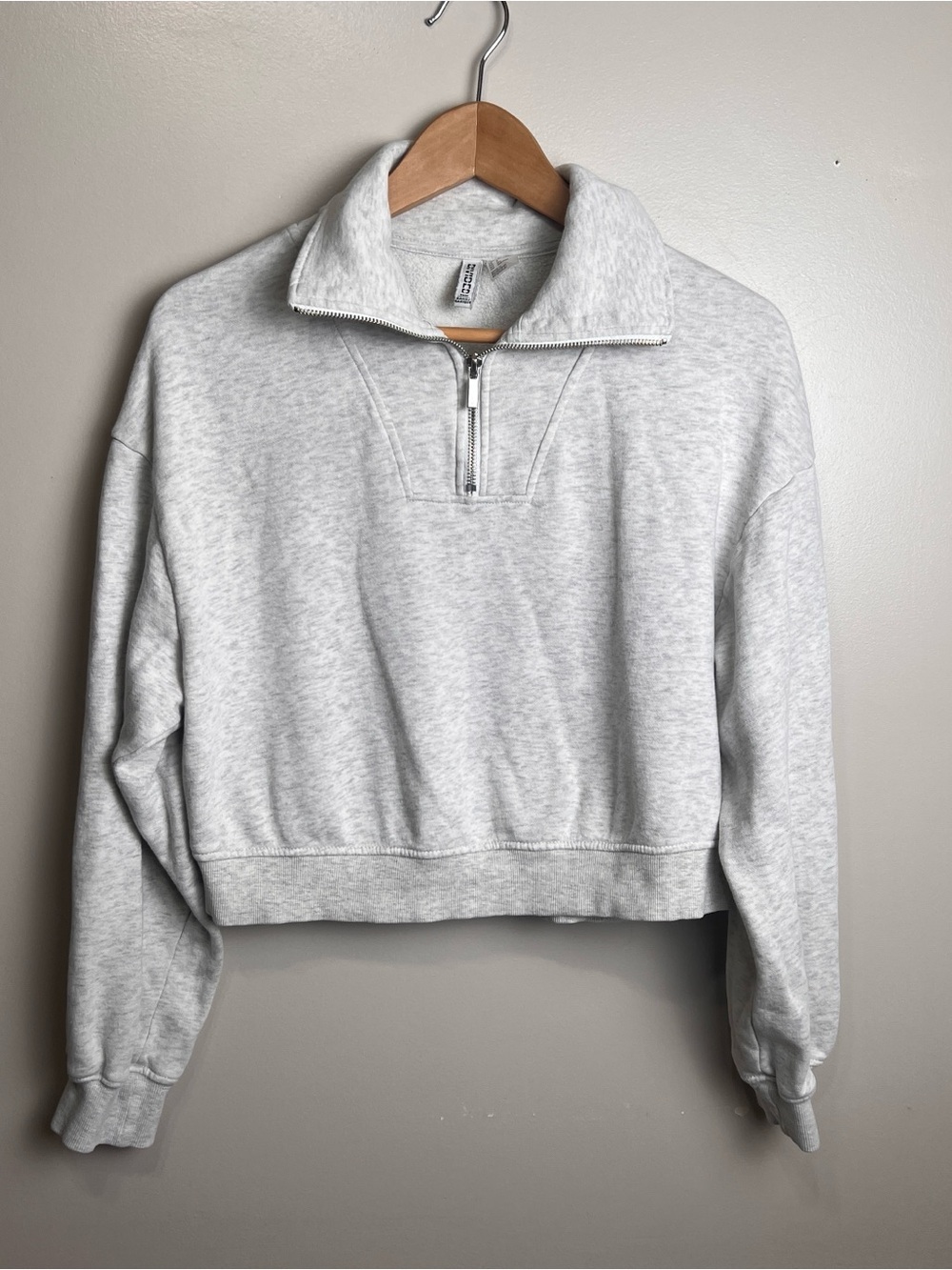 H&M Divided Heather Grey Half Zip Pullover Women’s Size Small, EUC
